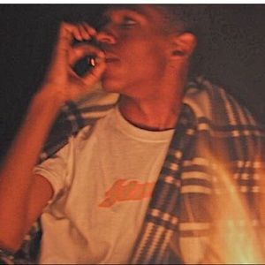 Meet your Posher, Lawrence